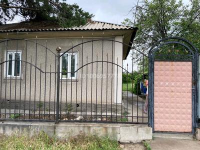 Отдельный дом · 2 комнаты · 46 м² · 12 сот., Центральная за 12 млн 〒 в Талгаре