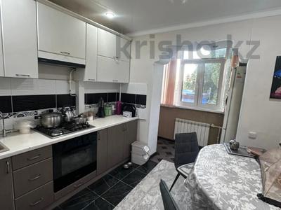 3-комнатная квартира · 70 м² · 2/5 этаж, мкр 11 за 25 млн ₸ в Актобе