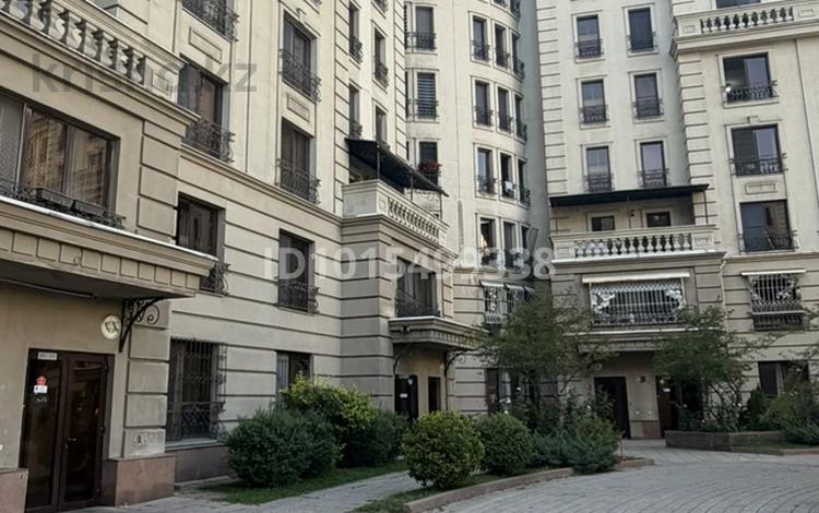 5-бөлмелі пәтер · 164 м² · 3/7 қабат, Мирас ш/а. 157, бағасы: 900 000 ₸ в Алматы, Бостандыкский р-н — фото 2