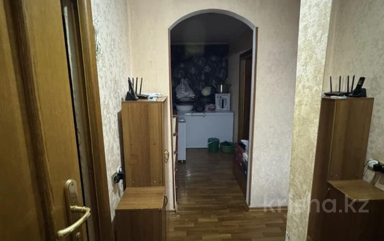 3-бөлмелі пәтер · 64 м² · 1/5 қабат, мкр Казахфильм, бағасы: 47 млн ₸ в Алматы, Бостандыкский р-н — фото 2