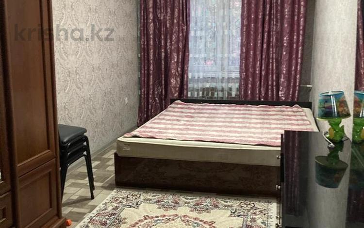3-комнатная квартира · 60 м² · 5/5 этаж, Макатаева — Валиханова за 350 000 ₸ в Алматы, Медеуский р-н — фото 2