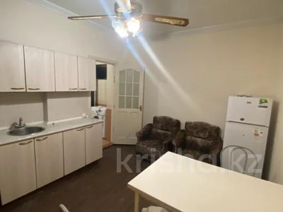 Отдельный дом · 1 комната · 38 м², мкр Калкаман-2, Нурпеисова 91 — Байзак батыра за 180 000 〒 в Алматы, Наурызбайский р-н