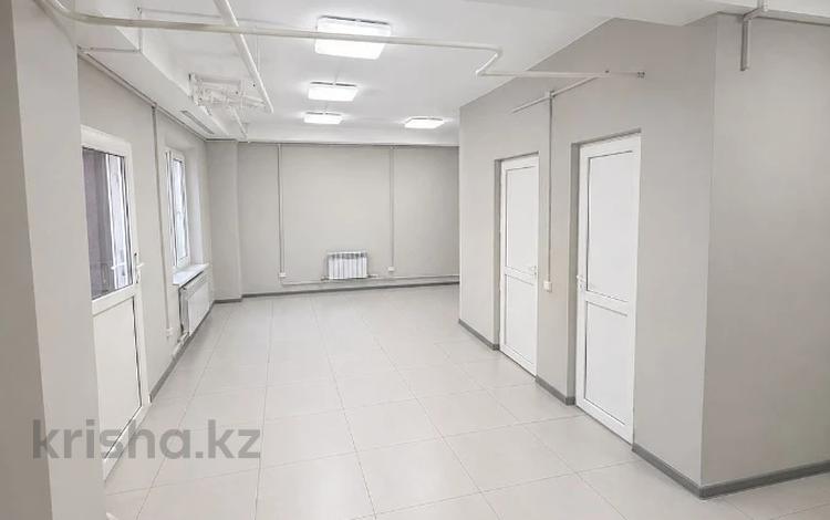 Свободное назначение, офисы, магазины и бутики, склады, азс, автосервисы и автомойки, общепит, салоны красоты, сельское хозяйство, бани, гостиницы и зоны отдыха, медцентры и аптеки, образование, развлечения · 40 м² за 35 млн ₸ в Алматы, Алмалинский р-н — фото 4