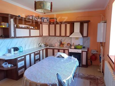 Жеке үй · 5 бөлме · 160 м² · 7 сот., Старый город, Шернияза 146, бағасы: 19.9 млн ₸ в Актобе