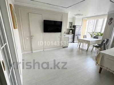 6-комнатная квартира · 147 м² · 15/18 этаж, Тауелсиздик 34/2 за 130 млн ₸ в Астане, Алматы р-н
