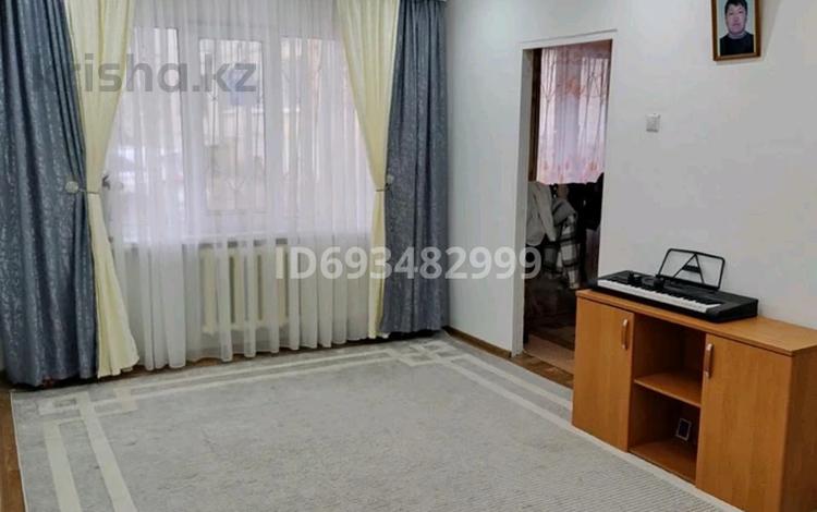 4-комнатная квартира · 68 м² · 1/5 этаж, Жунисова 180 — Дом быта за 22 млн ₸ в Уральске, мкр Школьник — фото 17
