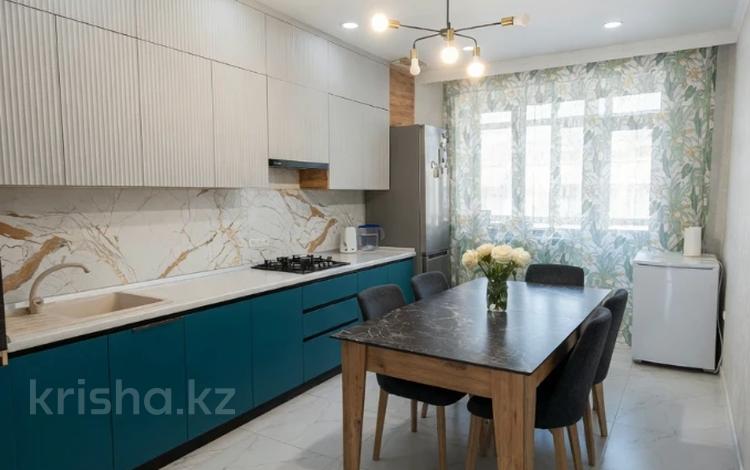 3-комнатная квартира · 86.7 м² · 3/7 этаж, мкр. Алтын орда за 39 млн ₸ в Актобе — фото 15
