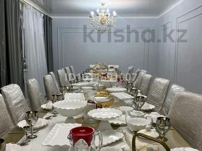 Дом · 6 комнат · 258 м², Ыклас Дукенулы 14 за 100 000 ₸ в Таразе