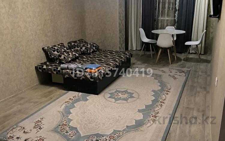 2-бөлмелі пәтер · 56 м² · 1/7 қабат, 4-ш/а. 4, бағасы: 140 000 ₸ в Актау, 4-й мкр — фото 2