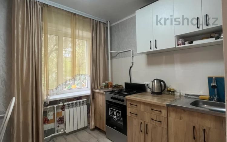 1-бөлмелі пәтер · 30 м² · 1/5 қабат, Старый город, Айтекеби 38, бағасы: 8.9 млн ₸ в Актобе — фото 2