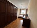 Отдельный дом · 7 комнат · 500 м² · 12 сот., Василия Шукшина за 2.5 млн ₸ в Астане — фото 11