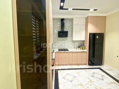 3-комнатная квартира · 137 м² · 6/8 этаж, 29-й мкр 22 за 55 млн ₸ в Актау