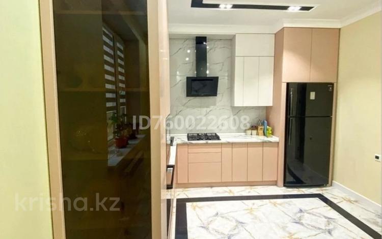 3-бөлмелі пәтер · 137 м² · 6/8 қабат, 29-ш/а. 22, бағасы: 55 млн ₸ в Актау, 29-й мкр — фото 2
