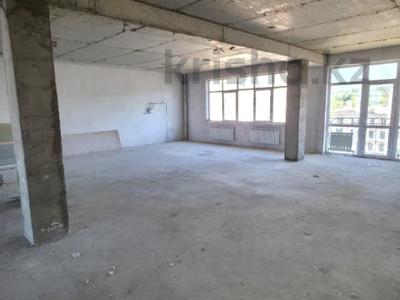 5-бөлмелі пәтер · 379 м² · 6/6 қабат, Мирас ш/а. 128/1, бағасы: 175 млн ₸ в Алматы, Бостандыкский р-н