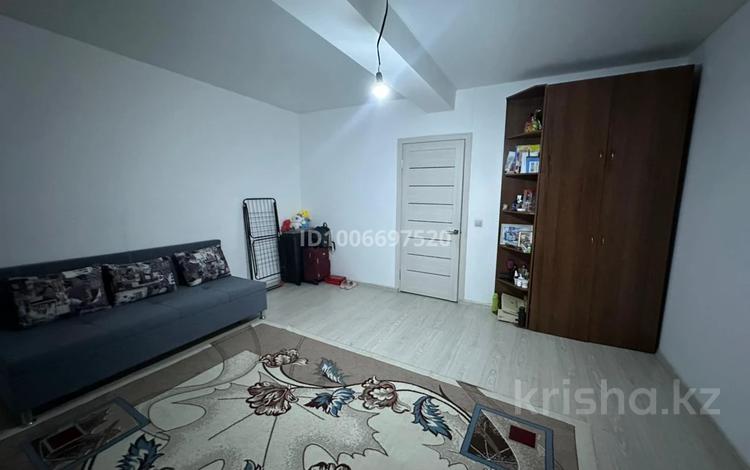 2-комнатная квартира · 76 м² · 6/6 этаж, мкр Шугыла, Ул.Сакен Жунисов 2/13 корпус 15 — Ул.Райымбек (Ташкентский) за 230 000 ₸ в Алматы, Наурызбайский р-н — фото 2
