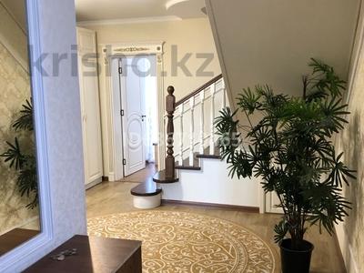 Отдельный дом · 4 комнаты · 280 м², Басыкара батыр 20/10 за 500 000 〒 в Астане, Сарыарка р-н