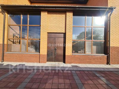 Отдельный дом · 10 комнат · 540 м² · 26 сот., Новоселов — Ермекова за 210 млн 〒 в Караганде, Казыбек би р-н