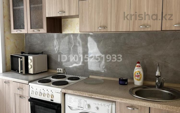 2-комнатная квартира · 41 м² · 2/5 этаж, Короленко 5 за 200 000 ₸ в Павлодаре — фото 2