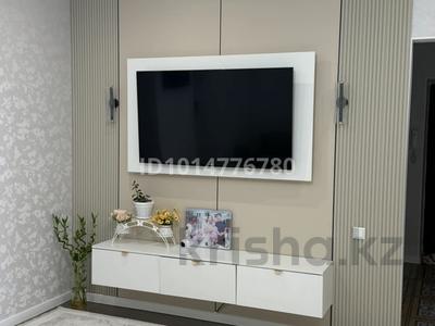2-бөлмелі пәтер · 98.2 м² · 6/8 қабат, Алтын орда ш/а., Алия Молдагулова 50а, бағасы: 37.5 млн ₸ в Актобе, мкр. Алтын орда