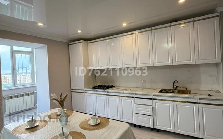 2-комнатная квартира · 70 м² · 10/10 этаж, мкр 11, Шайкенова 13 за 19.5 млн ₸ в Актобе — фото 27