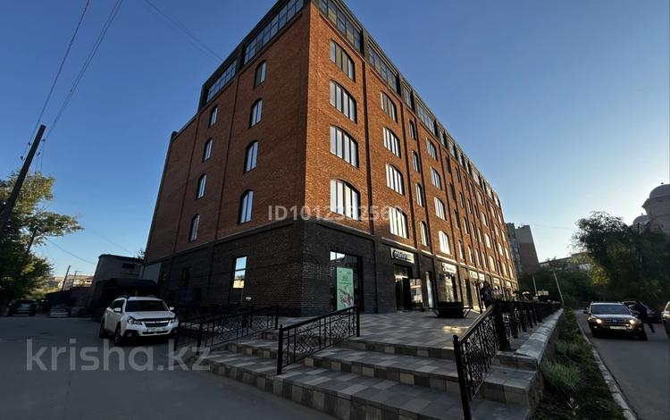 4-комнатная квартира · 125 м² · 6/6 этаж, ул. Айкеша Ибраева 127 за 78 млн ₸ в Семее, Красный Кордон — фото 2