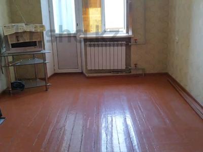 2-комнатная квартира · 45 м² · 5/5 этаж, Қарахана 2 — Кафе Стамбул, Центральный Стадион и Центральный Площадь... за 12.3 млн 〒 в Таразе