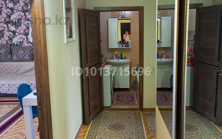 2-бөлмелі пәтер · 63.4 м² · 4/6 қабат, мкр Кокжиек 25 — Возле аллеи, бағасы: 35 млн ₸ в Алматы, Жетысуский р-н — фото 2