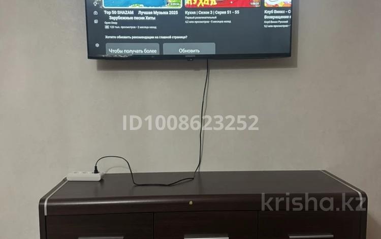 1-комнатная квартира · 60 м² · 4/9 этаж, мкр 12 — Богенбай батыр за 6 000 〒 в Актобе — фото 2