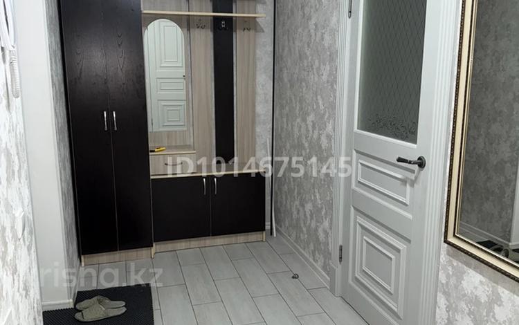 2-комнатная квартира · 42 м² · 13/18 этаж, Александр Бараев 18/1 за 250 000 ₸ в Астане, р-н Байконур — фото 9