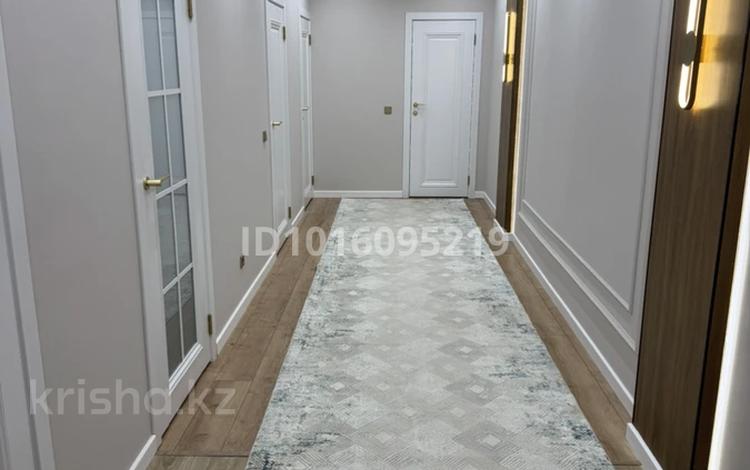3-комнатная квартира · 80 м² · 7/9 этаж, мкр Асар-2, ​Микрорайон Асар 2 14/1 за 200 000 ₸ в Шымкенте, Абайский р-н — фото 2