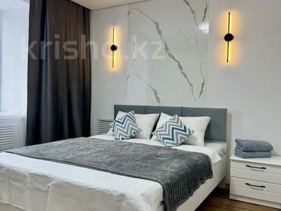 2-комнатная квартира · 54 м², Панфилова 82 — ЦУМ, ТД Рахат, Каспи банк за 18 000 ₸ в Семее