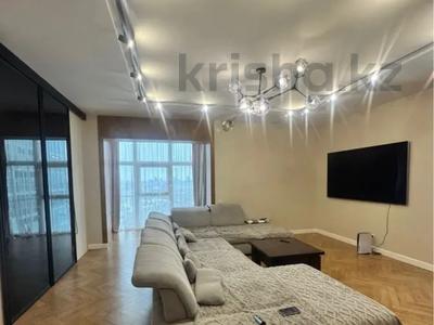 7-комнатная квартира · 240 м² · 20/40 этаж, Желтоксан 2 за ~ 1.5 млн 〒 в Астане, Сарыарка р-н