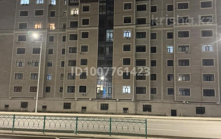 174 кв метр нысан сатылады нурсая плаза асты · 174 м², бағасы: 25 млн ₸ в Атырау, мкр Нурсая — фото 2