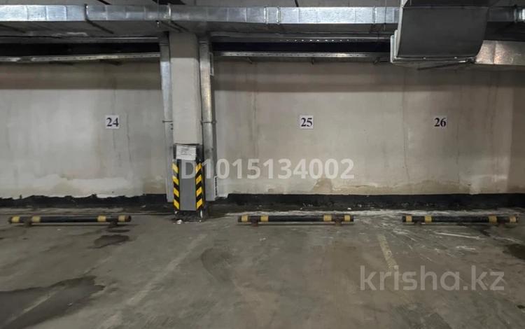 Паркинг · 14 м² · Абылайхана 52, бағасы: 900 000 ₸ в Астане, Алматы р-н — фото 2