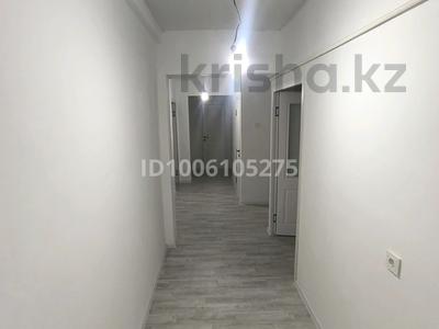 4-комнатная квартира · 105 м² · 4/5 этаж, 16 мкрн 14 — Кирова базар напротив за 120 000 〒 в Таразе