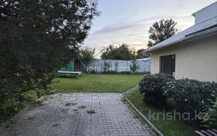 Отдельный дом · 3 комнаты · 100 м² · 6 сот., мкр Думан-1 49 — Карашаш за 110 млн ₸ в Алматы, Медеуский р-н — фото 2
