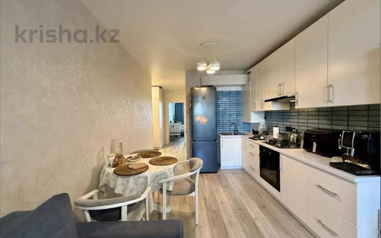 3-комнатная квартира · 75 м² · 3/18 этаж, Юрия Гагарина 133 за 500 000 ₸ в Алматы, Бостандыкский р-н — фото 3
