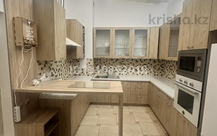 2-бөлмелі пәтер · 90.1 м² · 1/7 қабат, мкр Мирас, Мкр. Мирас 157, бағасы: 500 000 ₸ в Алматы, Бостандыкский р-н — фото 2