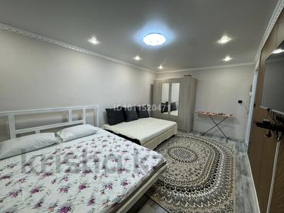 1-комнатная квартира · 36 м² · 2/5 этаж, Абая — Парк за 13 000 ₸ в 