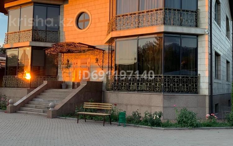 7-комнатный дом помесячно, 500 м², 14 сот., мкр Мирас, Каргалы 1 43