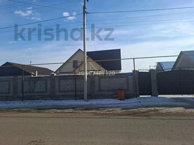 Отдельный дом · 4 комнаты · 120 м² · 10 сот., Суйінбай за 35 млн ₸ в Исаеве