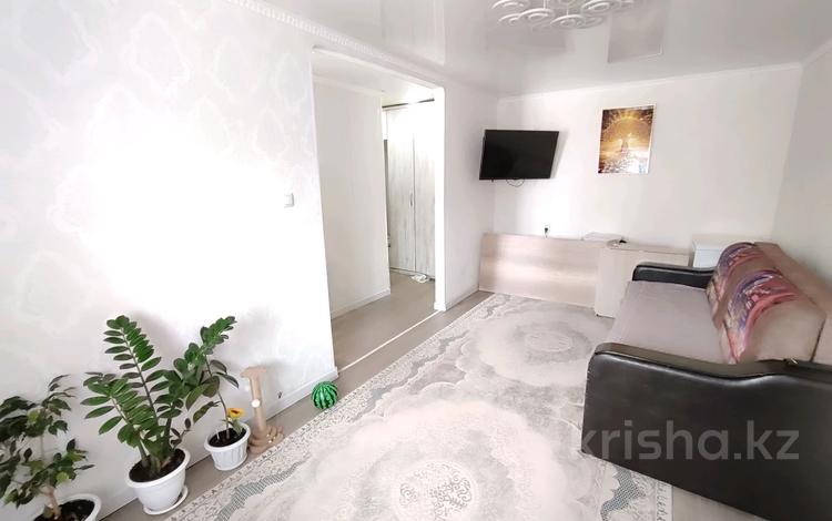 2-бөлмелі пәтер · 43 м² · 4/5 қабат, Мкр. 2 30 — Этаж 4, бағасы: 7.5 млн ₸ в Степногорске — фото 2
