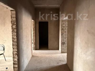 2-бөлмелі пәтер · 72 м² · 5/9 қабат, мкр. Алтын орда, бағасы: 31 млн ₸ в Актобе