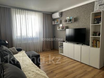Пәтерлер в Алматы: 2-бөлмелі пәтер · 56 м² · 8/12 қабат, мкр Акбулак, 1-я улица 47 — ул. Момышулы, бағасы: 39.5 млн 〒 2-бөлмелі пәтер · 56 м² · 8/12 қабат, мкр Акбулак, 1-я улица 47 — ул. Момышулы, бағасы: 39.5 млн 〒 в Алматы, Алатауский р-н