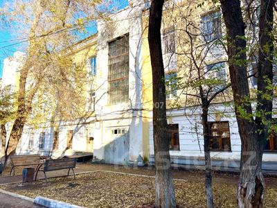 4-бөлмелі пәтер · 101 м² · 3/3 қабат, Назарбаева 216, бағасы: 35 млн ₸ в Уральске