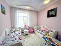 4-бөлмелі пәтер · 101 м² · 3/3 қабат, Назарбаева 216, бағасы: 35 млн ₸ в Уральске — фото 20