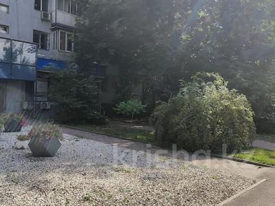 2-бөлмелі пәтер · 39 м² · 2/5 қабат, Сатпаева 2 — Достык, Назарбаева, бағасы: 300 000 ₸ в Алматы, Медеуский р-н