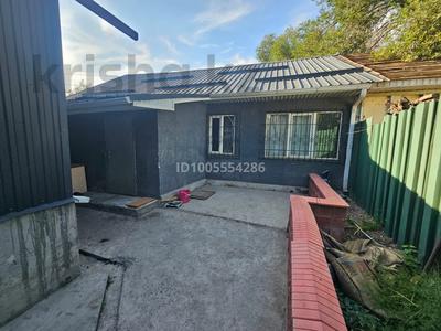 Отдельный дом · 3 комнаты · 60 м² · 2 сот., Раимбека 413 — Раимбека/Фурката за 250 000 ₸ в Алматы, Алатауский р-н