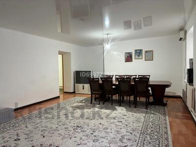 Отдельный дом · 5 комнат · 120 м², Атырау 4/1 за 100 000 ₸ в Аксае