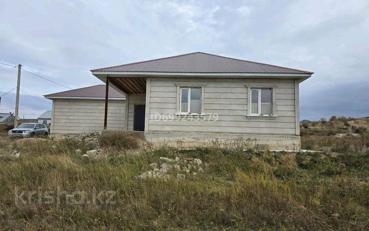 Жеке үй · 5 бөлме · 100 м² · 8 сот., Валиханов 329 — 5 дача, бағасы: 15 млн 〒 в Кокшетау — фото 2